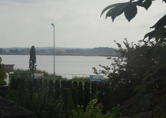 Δωμάτια σε οικογενειακή κατοικία W Mielnie